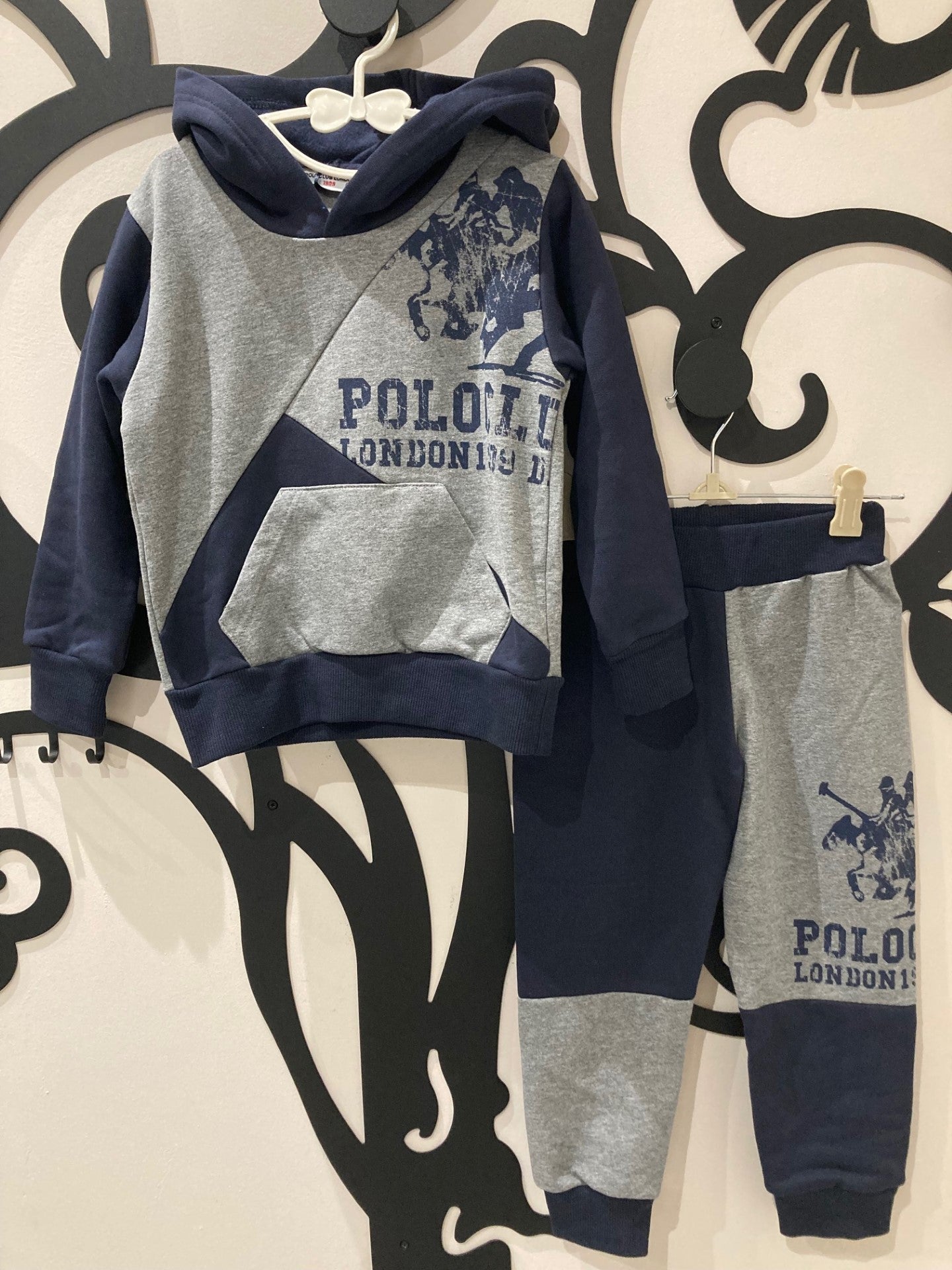 Completo felpa e pantalone