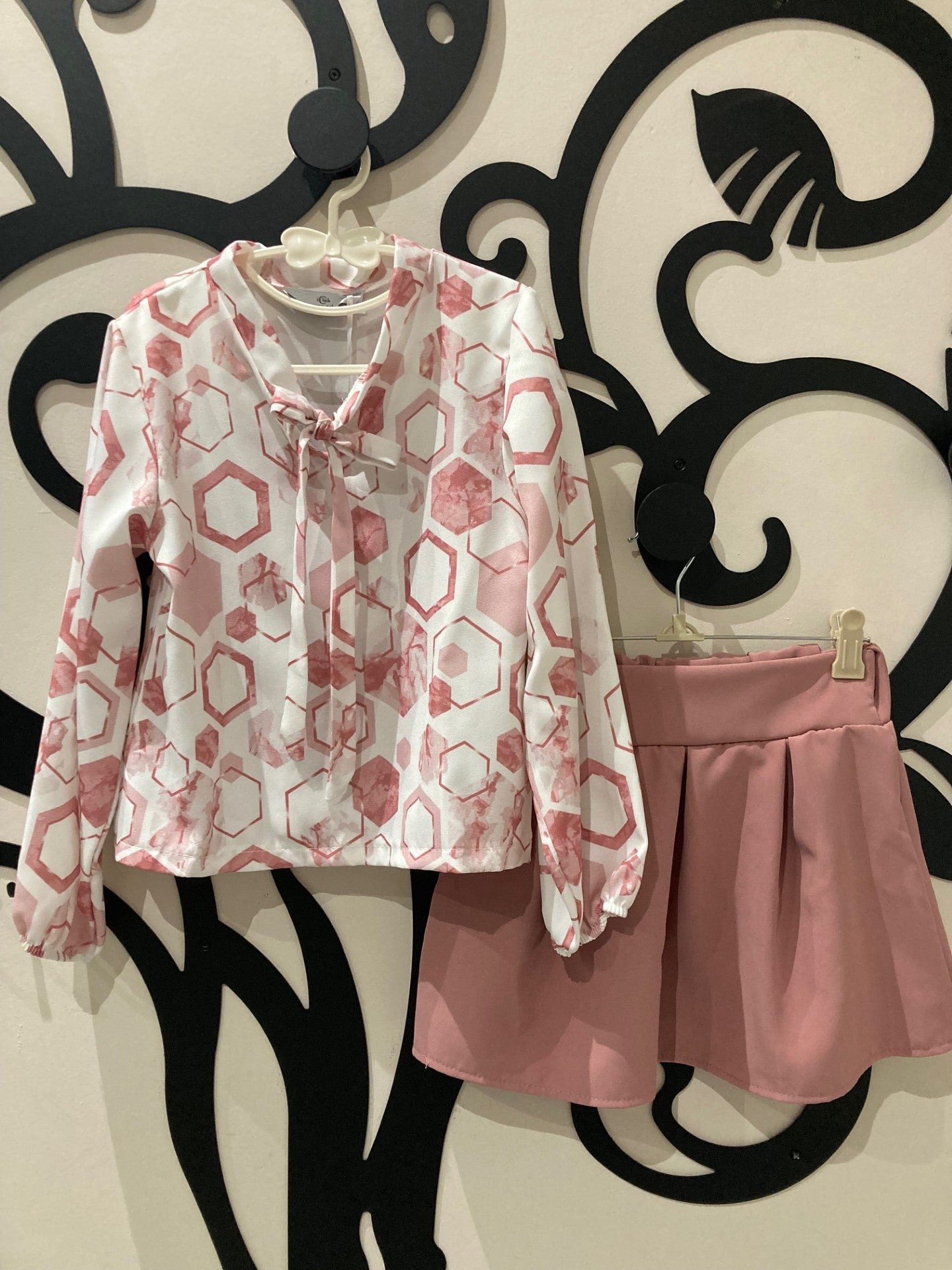 Completo camicia e gonna