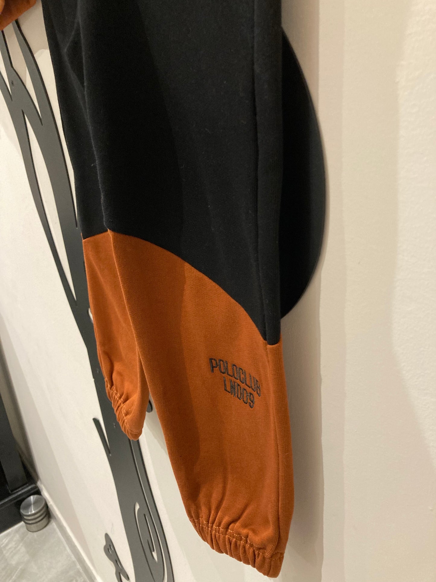 Completo felpa e pantalone