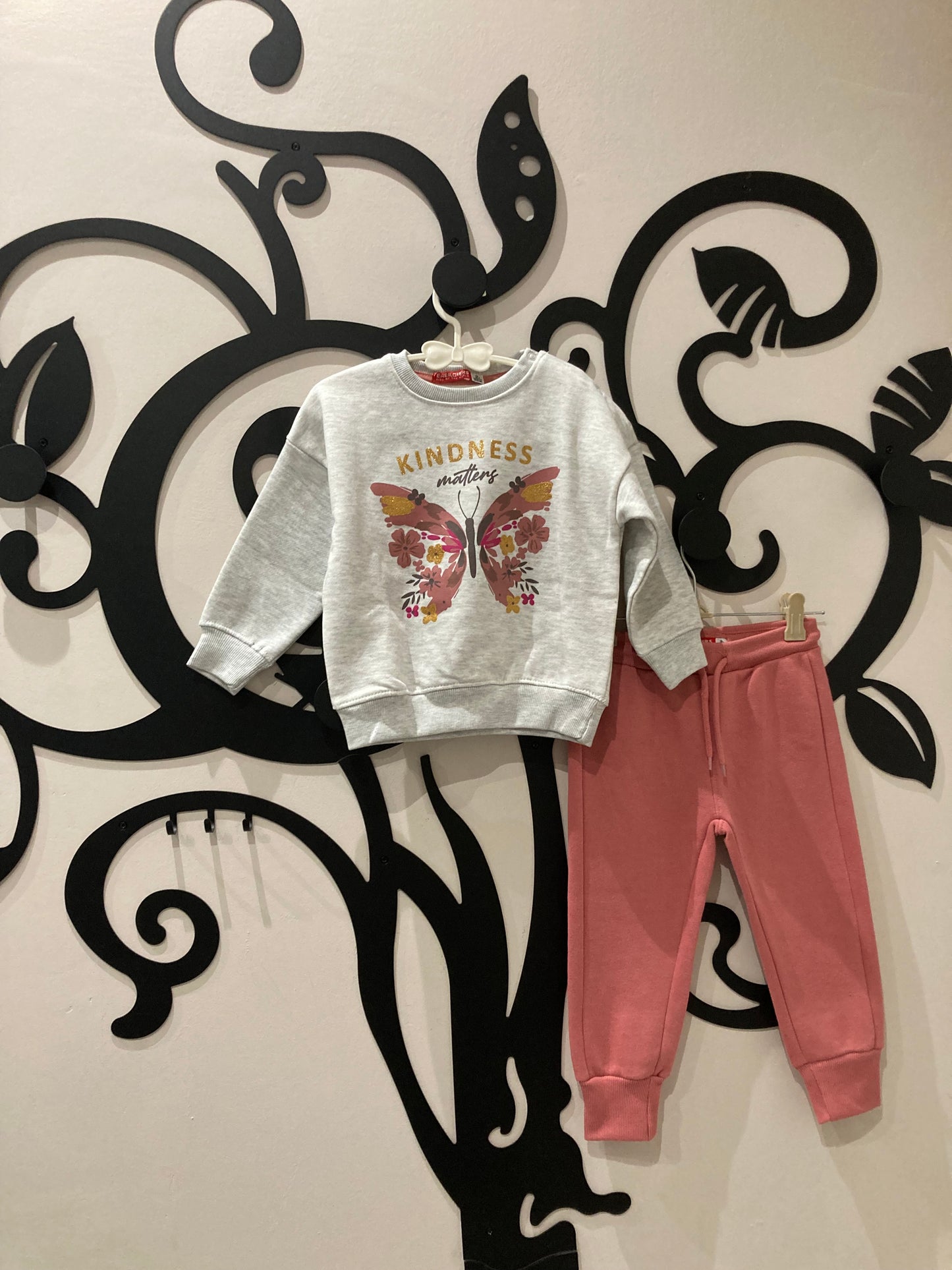 Completo felpa e pantalone